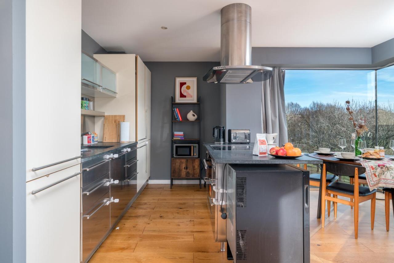 2 Bedroom Apartment With Park Views Shoreditch Лондон Екстериор снимка